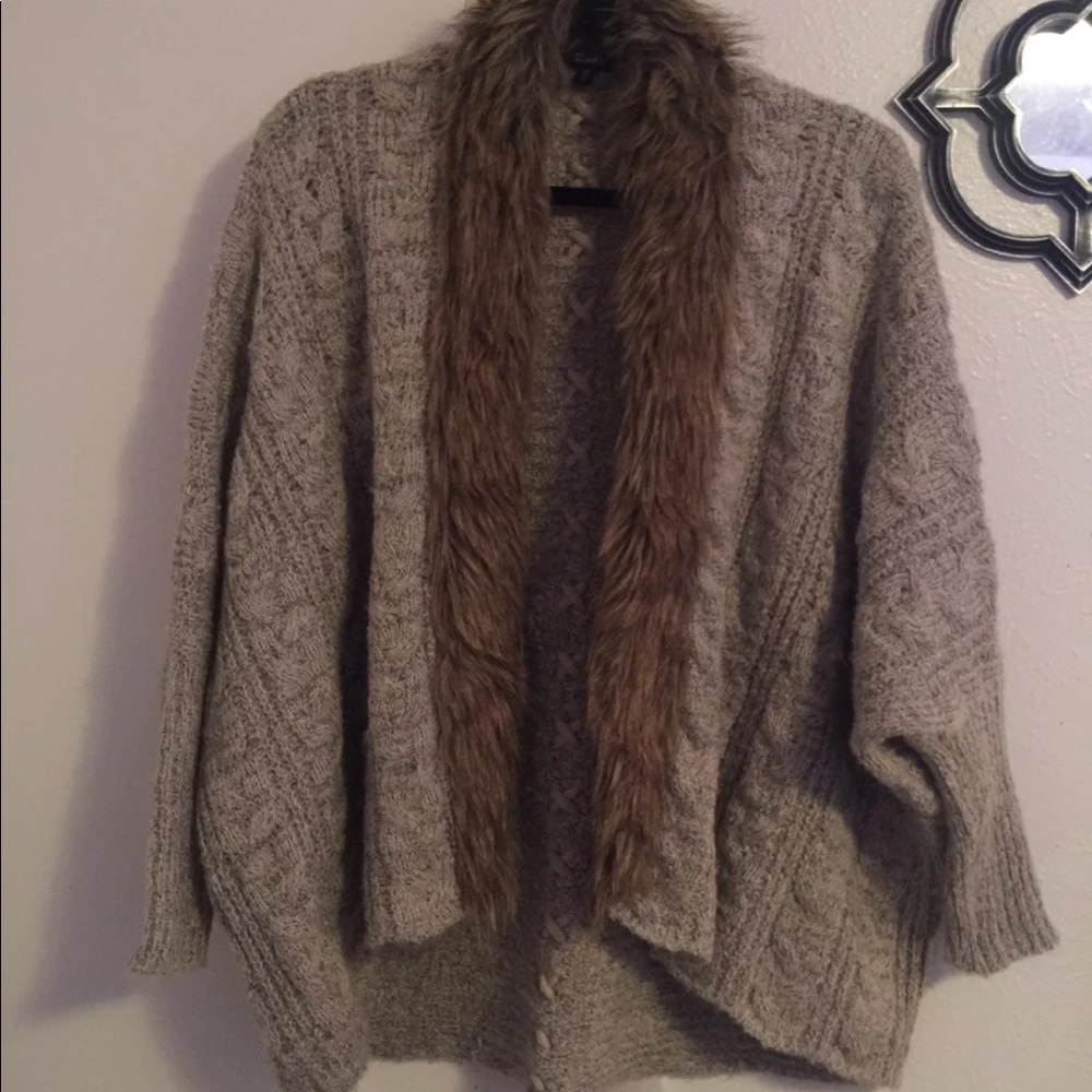 XOXO CARDIGAN JACKET